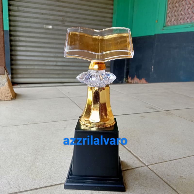 PIALA TROPHY MTQ 212 TINGGI 25CM