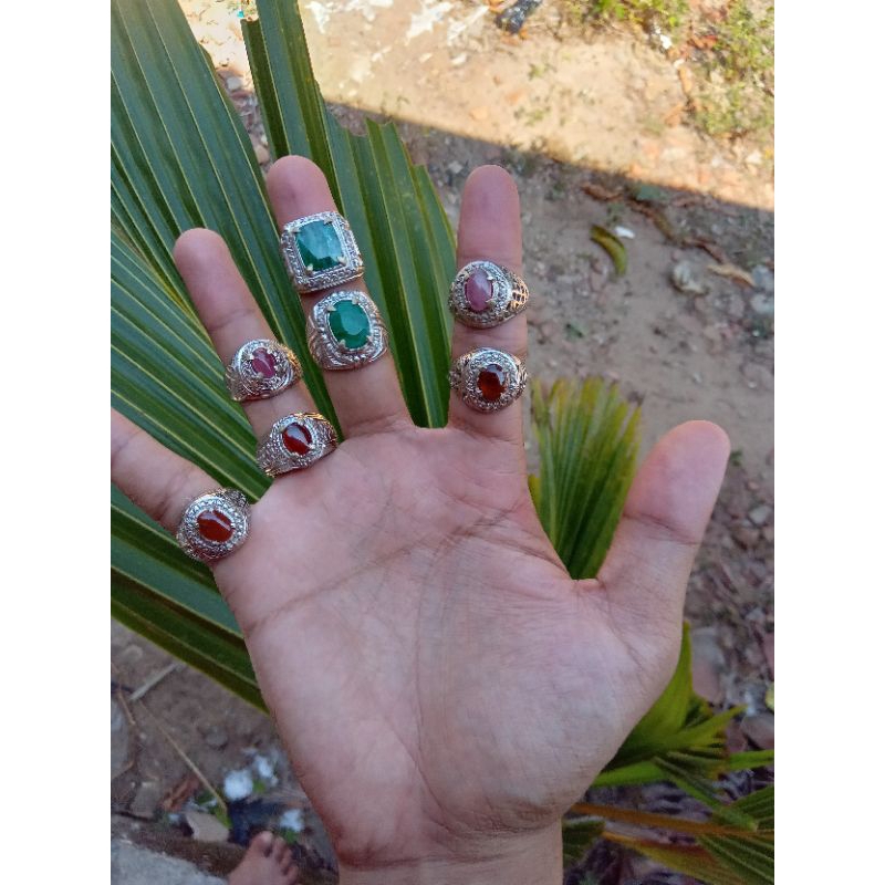 batu permata campuran ruby zambrud dan red garnet