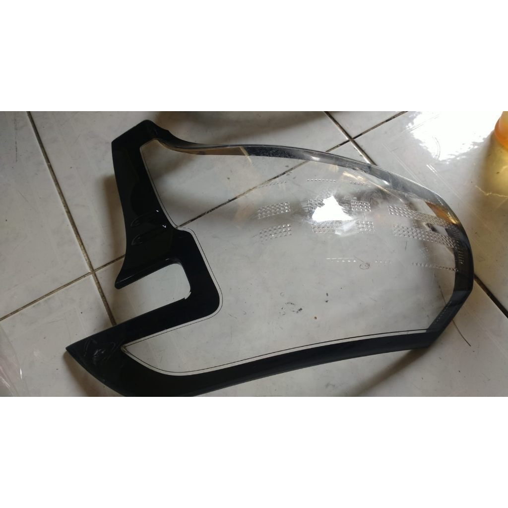 Mika Stoplamp Lampu Belakang Toyota SIenta