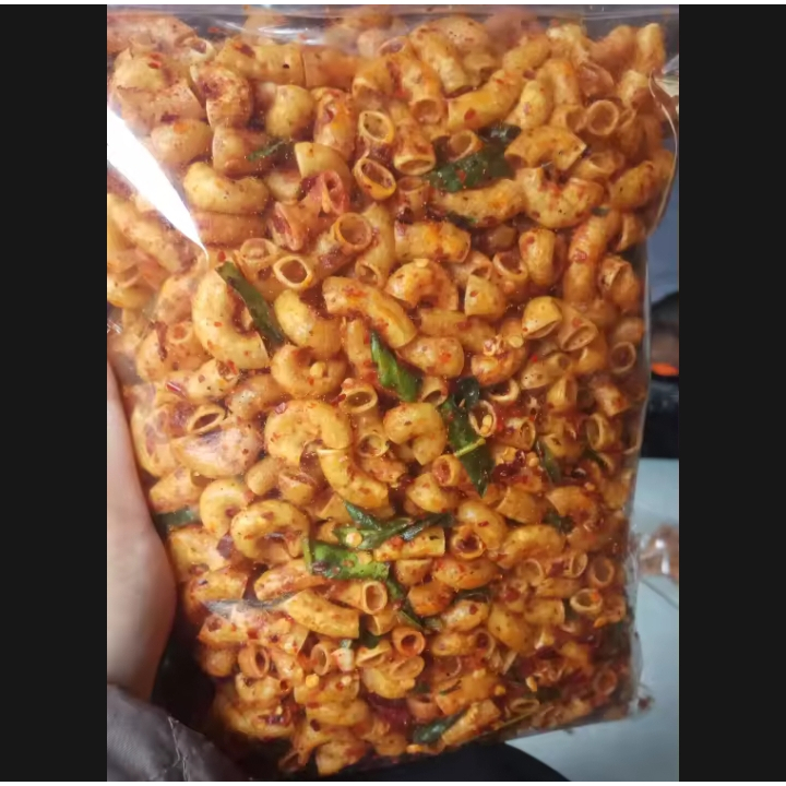 

Makaroni pedas gurih makaroni pedas daun jeruk