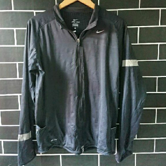 Nike Tracktop Jacket Hitam