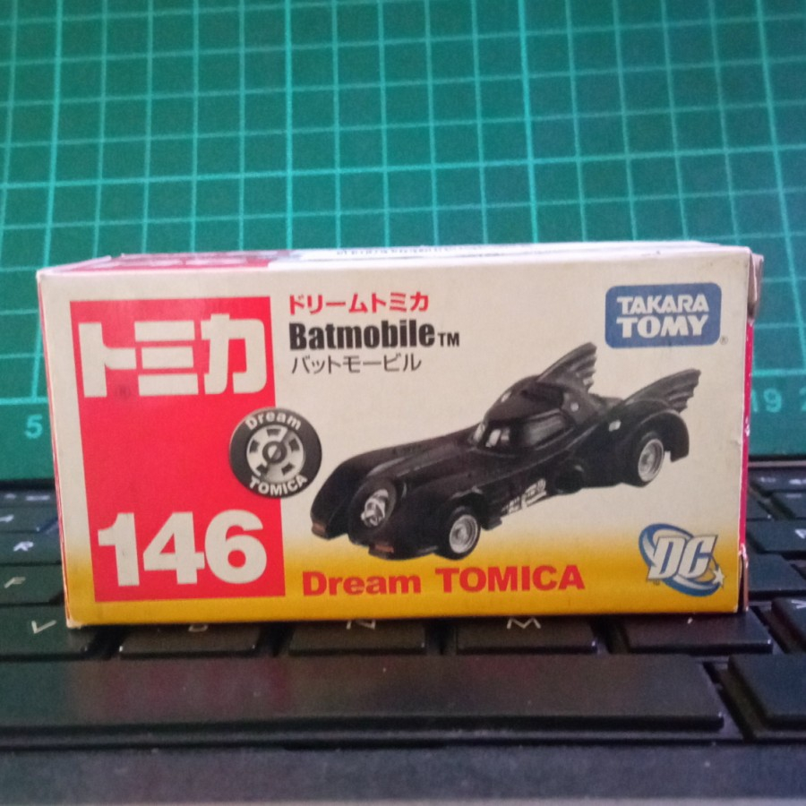 TOMICA 146 Batmobile