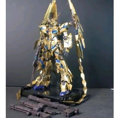 Model Kit 1/60 PG Unicorn Phenex Gold Coating Narrative Ver.