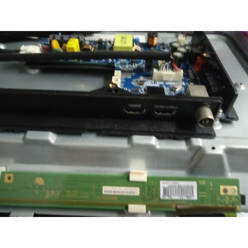 mesin tv changhong L24G3