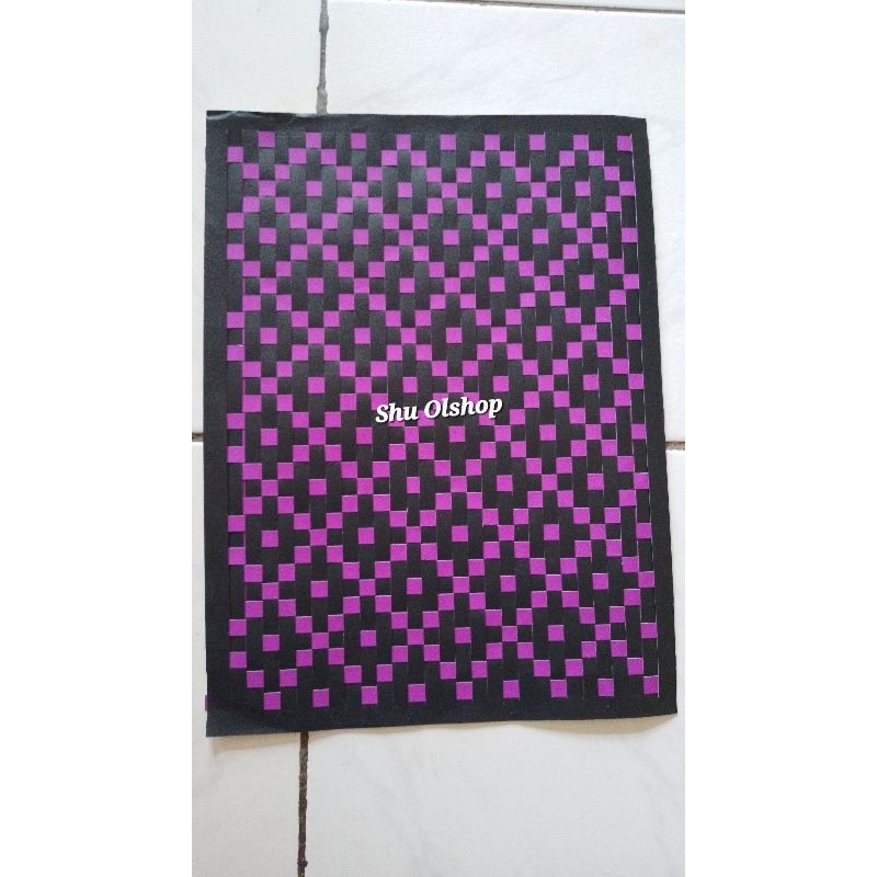 prakarya anyaman kertas