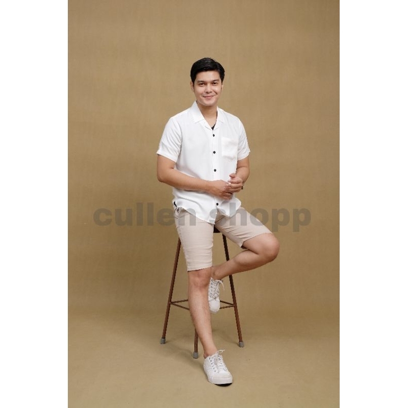 Kemeja Polos Hawai Lengan Pendek/Kemeja Polos V-Neck/Kemeja Polos Unisex