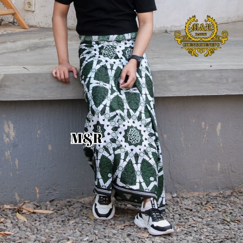 SARUNG BATIK M&R/SARUNG BATIK PEKALONGAN/SARUNG BATIK GUS IQDAM