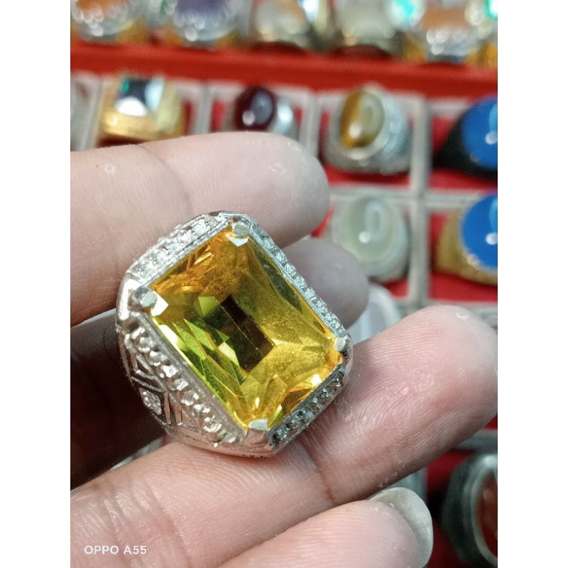 yellow sapphire