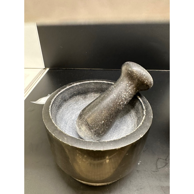 Adels cobek dan ulekan marmer hitam/ cobek batu/ ulekan sambal/ ulekan batu/ mortar batu/ mortar oba