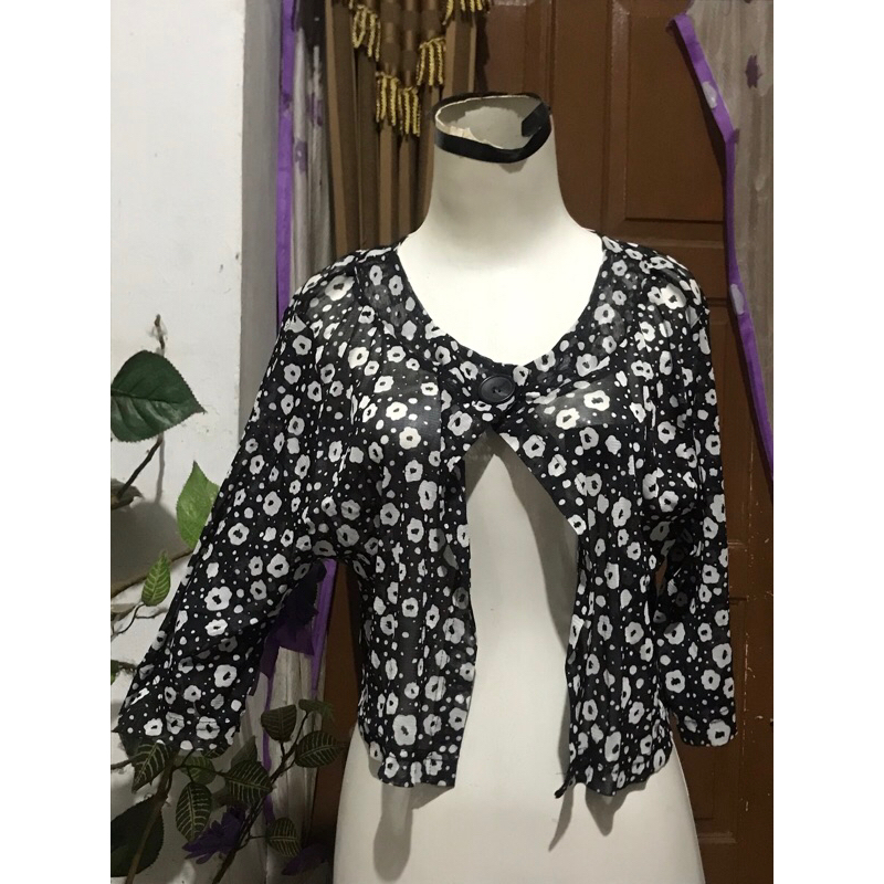 Outer cardigan bunga