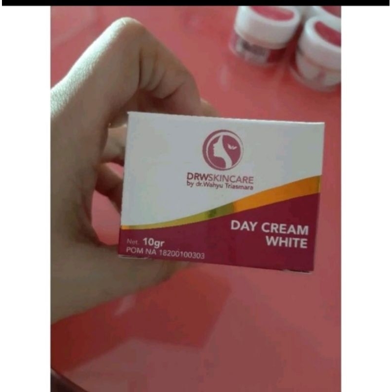 ecer cream malam drw skincare