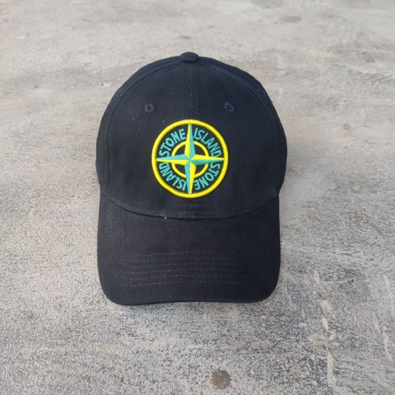 topi stone island cap