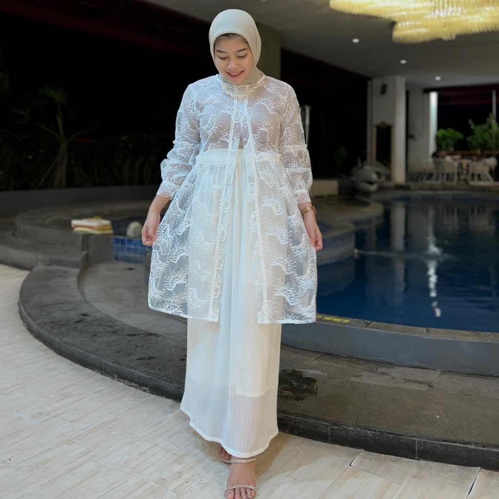 OUTER ORGANZA BORDIR by Dippew