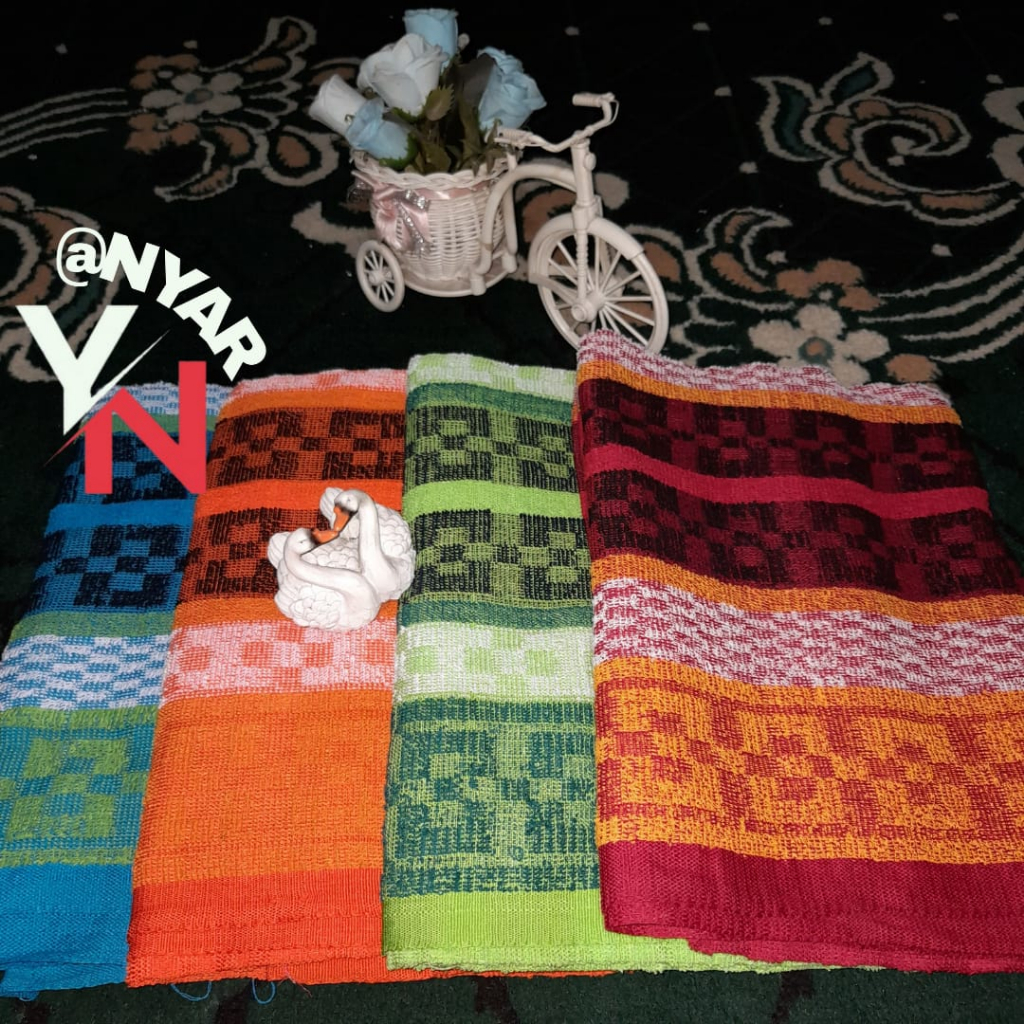 handuk mandi layar ukuran panjang 140 cm dan lebar 70 cm