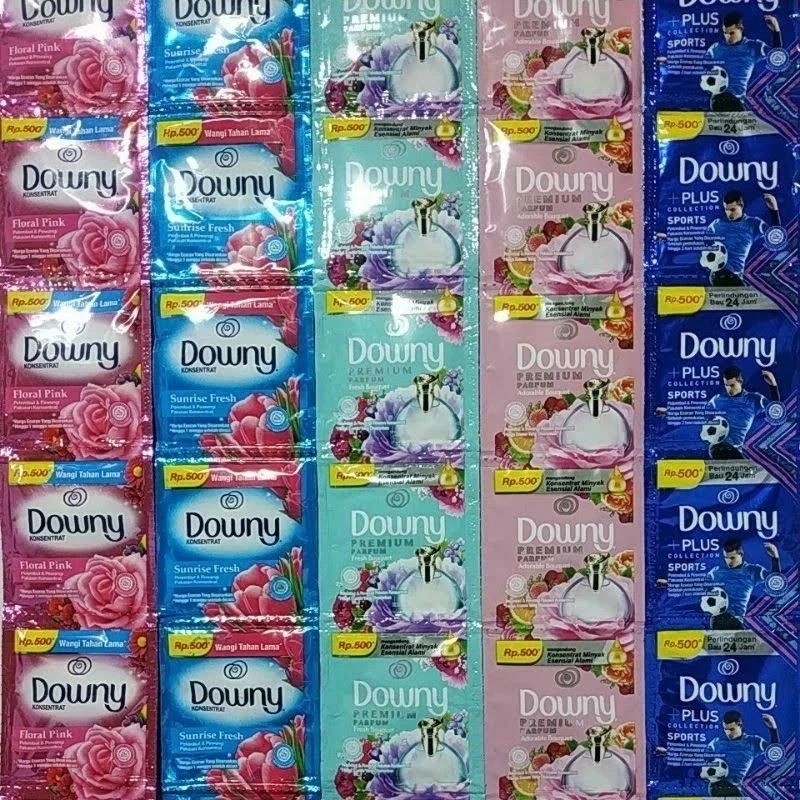 downy pewangi pakaian kemasan renteng 12 sachet
