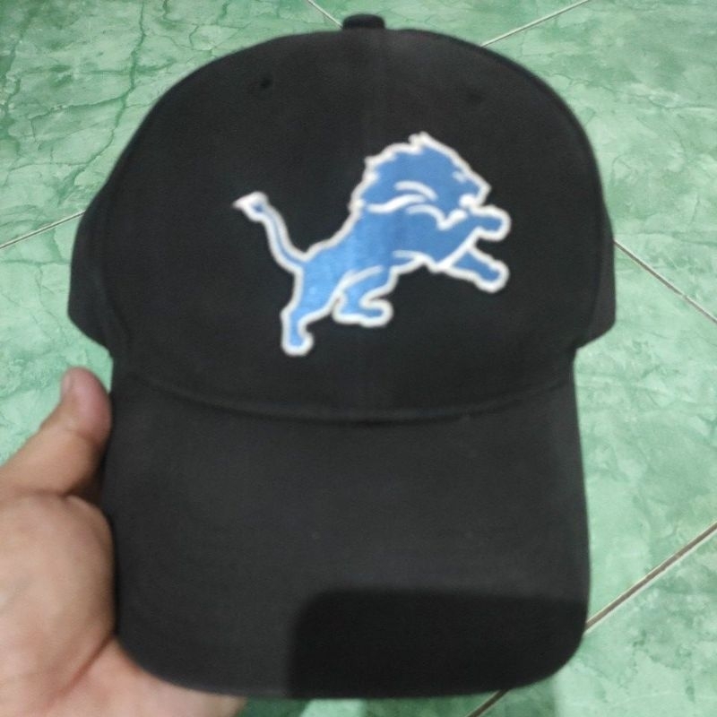 topi Detroit lions