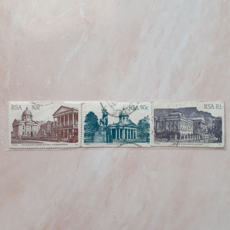 

Perangko Afrika Selatan Definitive Issue - Buildings Tahun 1982 set 3pcs