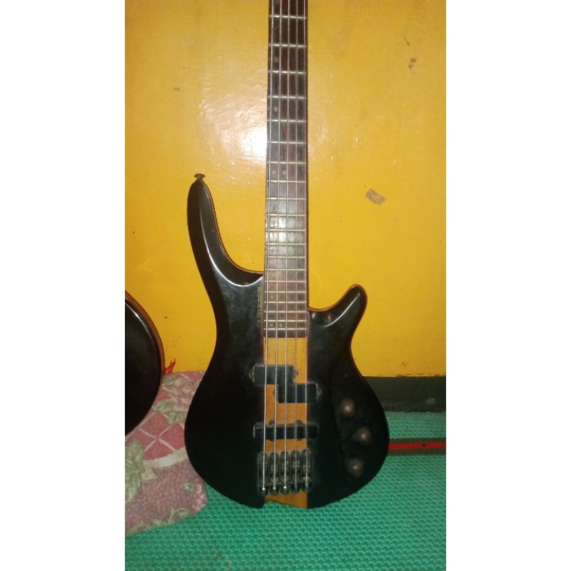 Bass Gillmore GB 255
