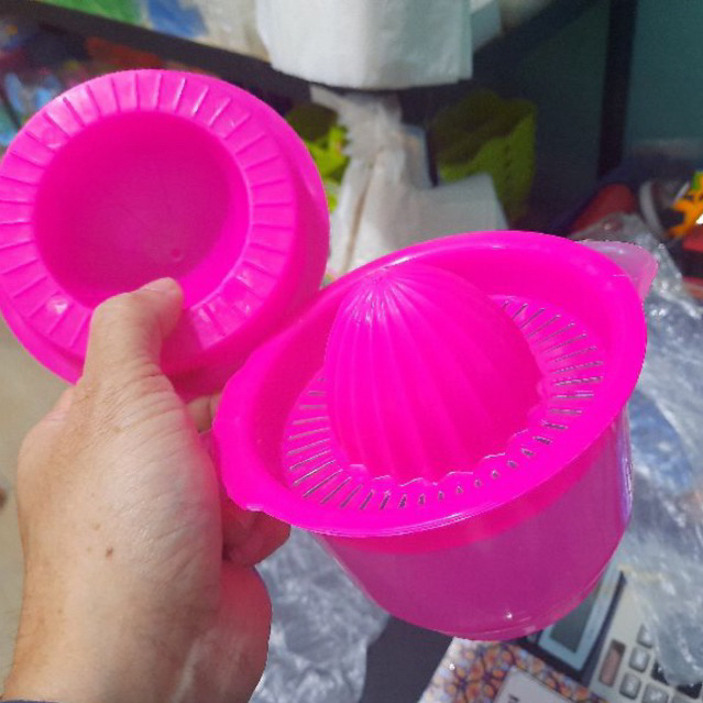 

Perasan Jeruk plus tutup