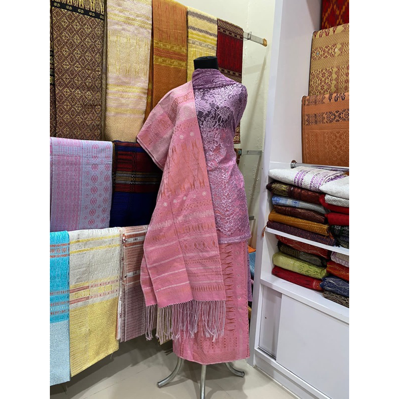 Tumtuman tanpa sambung.