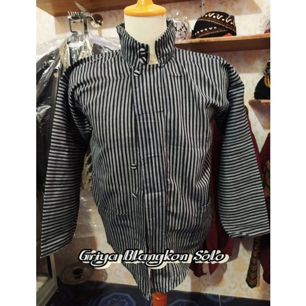 Baju Surjan Lurik Jogja Warna Abu Abu Hitam