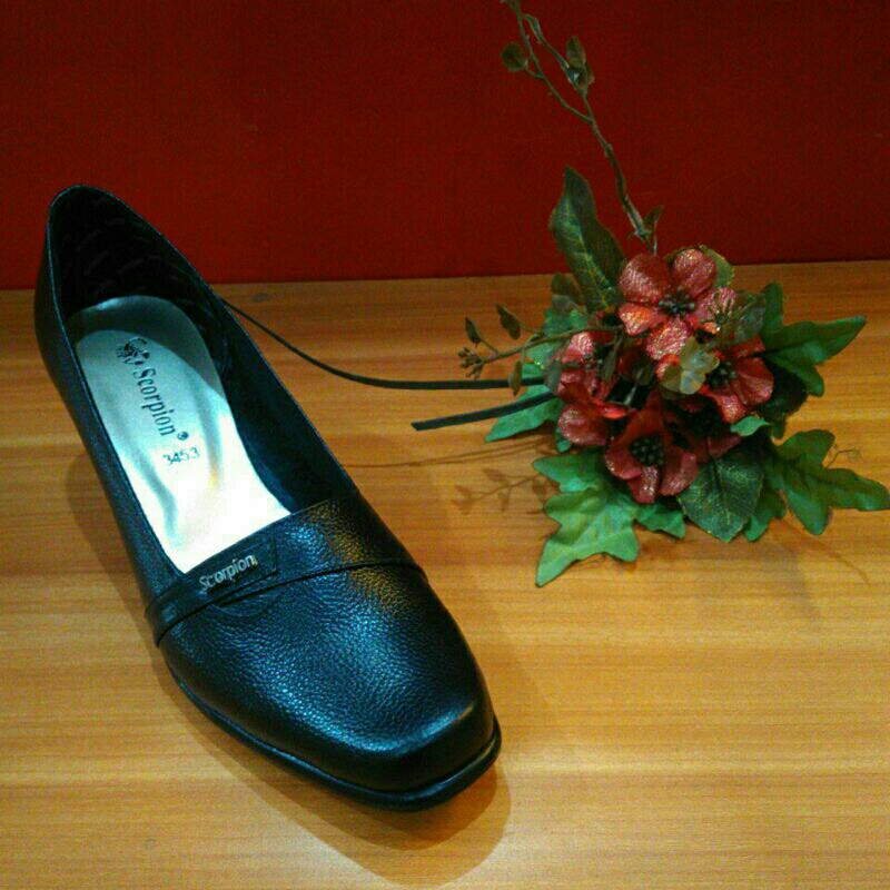 Sepatu Scorpion 3453