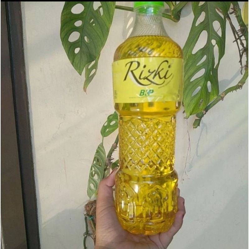 

Minyak Goreng Rizky Botol BKP