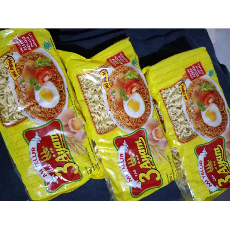 

Mie 3 Ayam