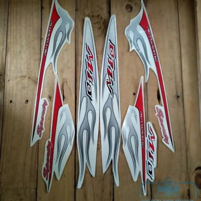 striping mio sporty 2006 api putih stiker mio sporty api putih 2006