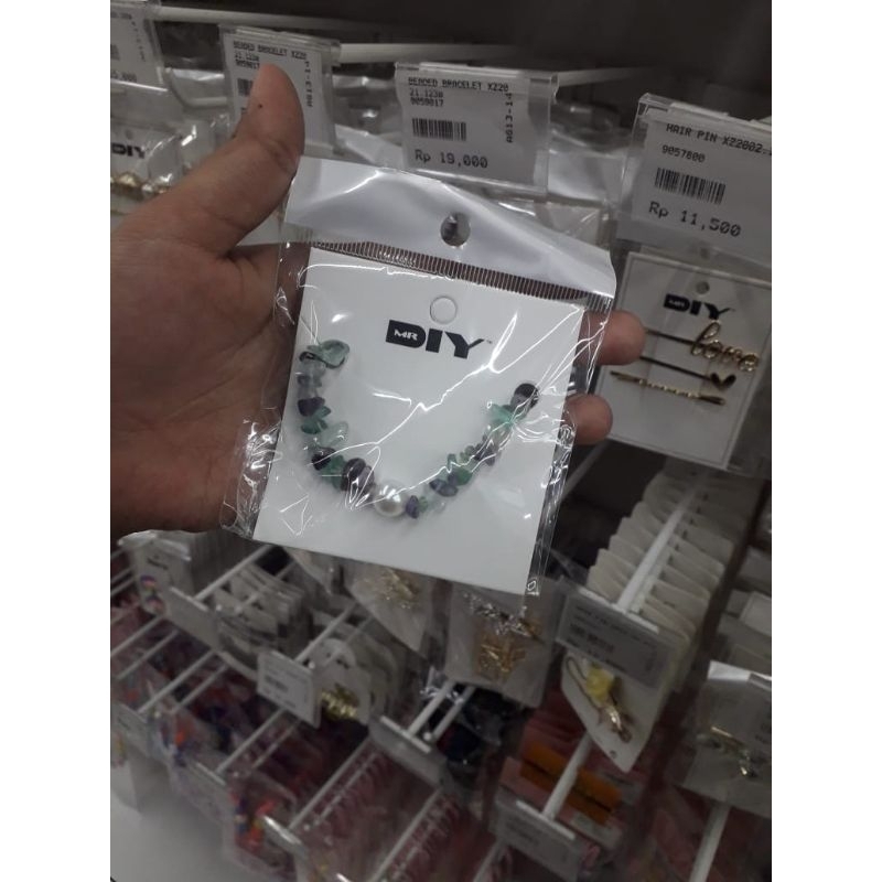 Gelang MR DIY