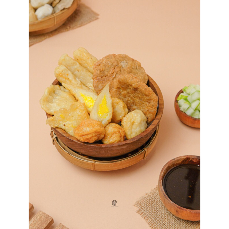 

PEMPEK IKAN TENGGIRI ISI 50pcs INCLUDE CUKO