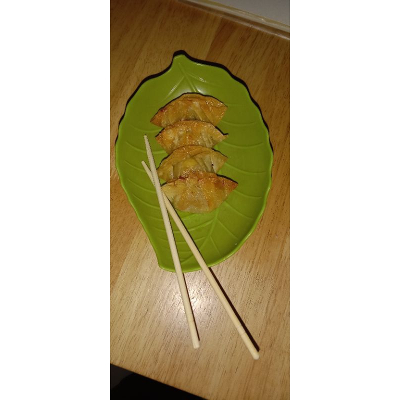 

gyoza full ayam (Frozen)