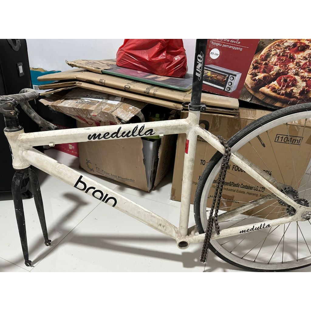 Fram Fixie Brain warna Putih