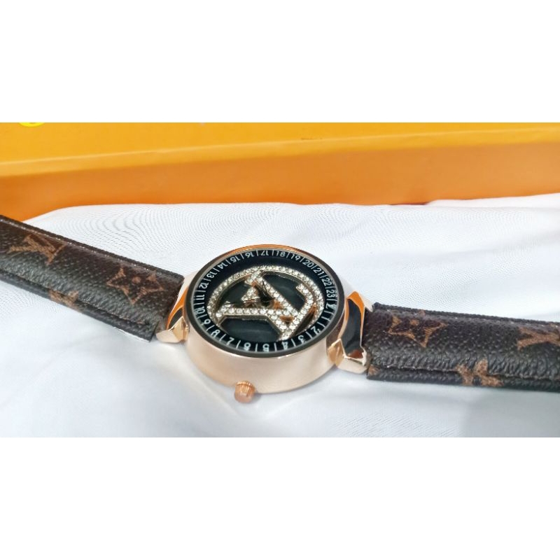 Jam Louis Vuitton Chronometer Putar, Fesyen Wanita, Jam Tangan di Carousell