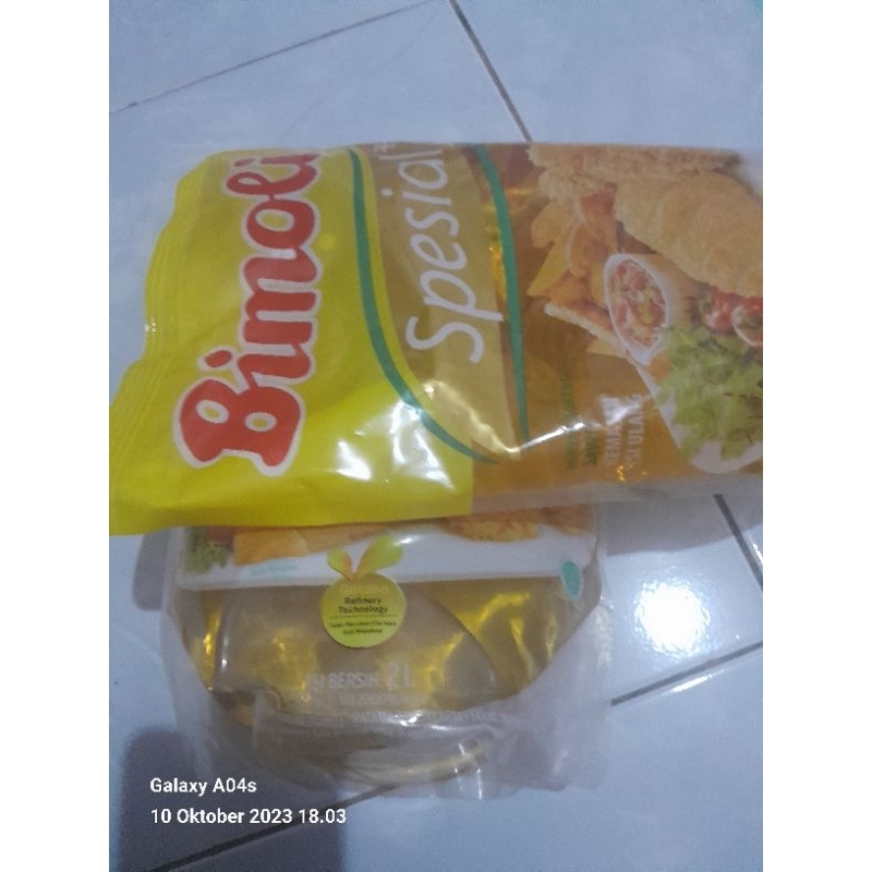 

minyak bimoli 2lt