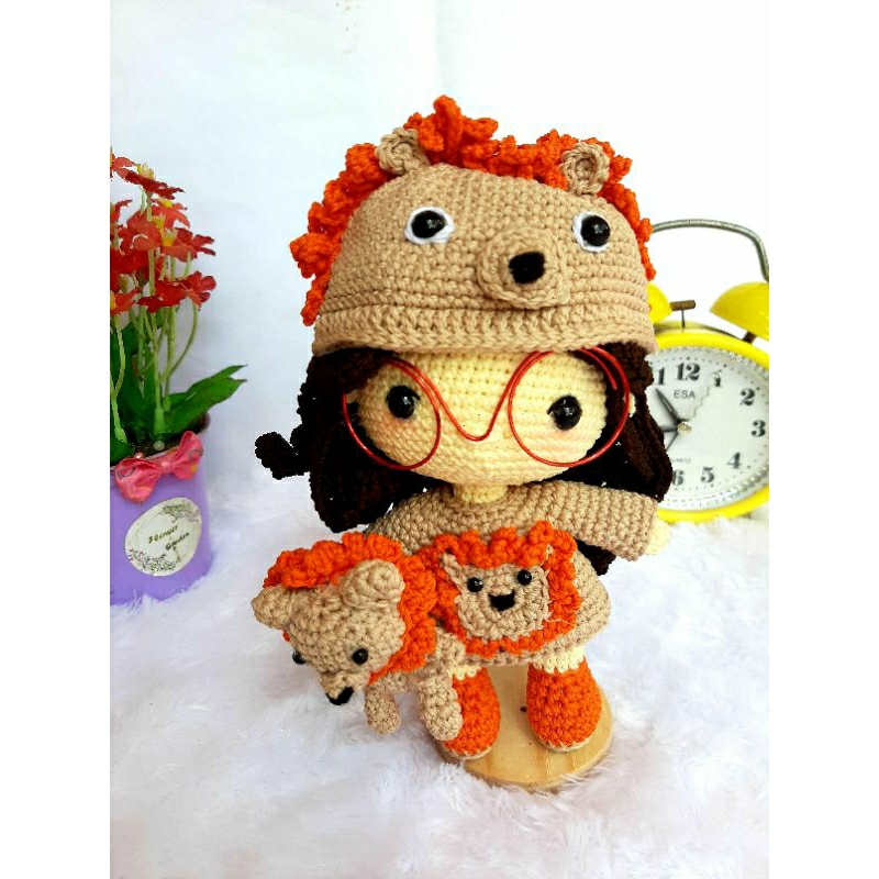 amigurumi doll