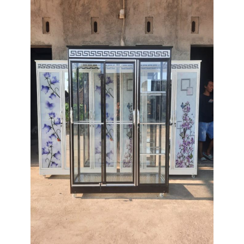 Lemari Pakaian Full gantungan Lemari 3 Pintu Aluminium Lemari Gamis Aluminium 3 pintu