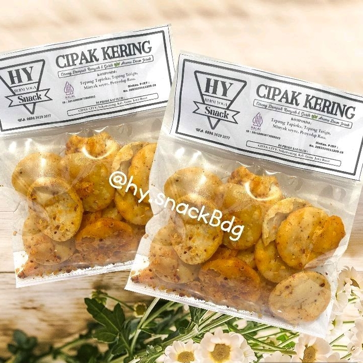 

CIPAK KERING PEDAS DAUN JERUK/Cipak koceak/keripik cipak/makanan ringan