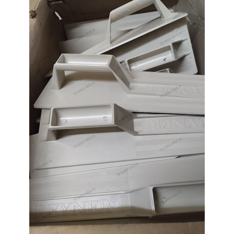 Raskam Trowel Acian Plester PVC Plastik/ Roskam Cetok/ Rescam  Acian Reyner