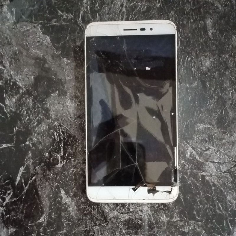mesin hp coolpad E 570  unit kondisi hidup lcd mati atau garis