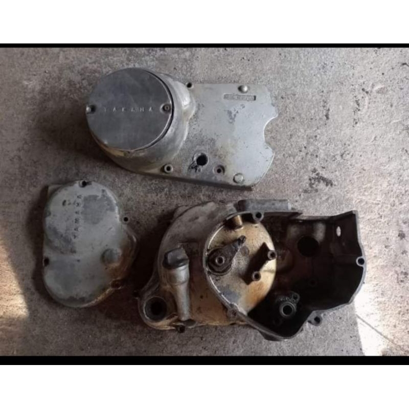 kalter kanan Yamaha L2g l2super / cover bak mesin kanan Yamaha l2super l2g ori