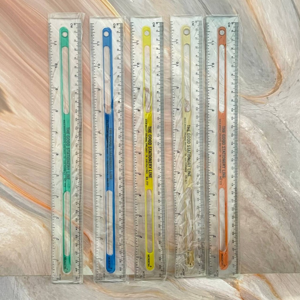

Penggaris 30cm Bahan Plastik THE GOOD STATIONERY LINE