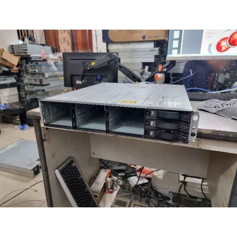 IBM 1746-C2A - IBM System Storage DS3512 Dual Controller Storage Dual Psu