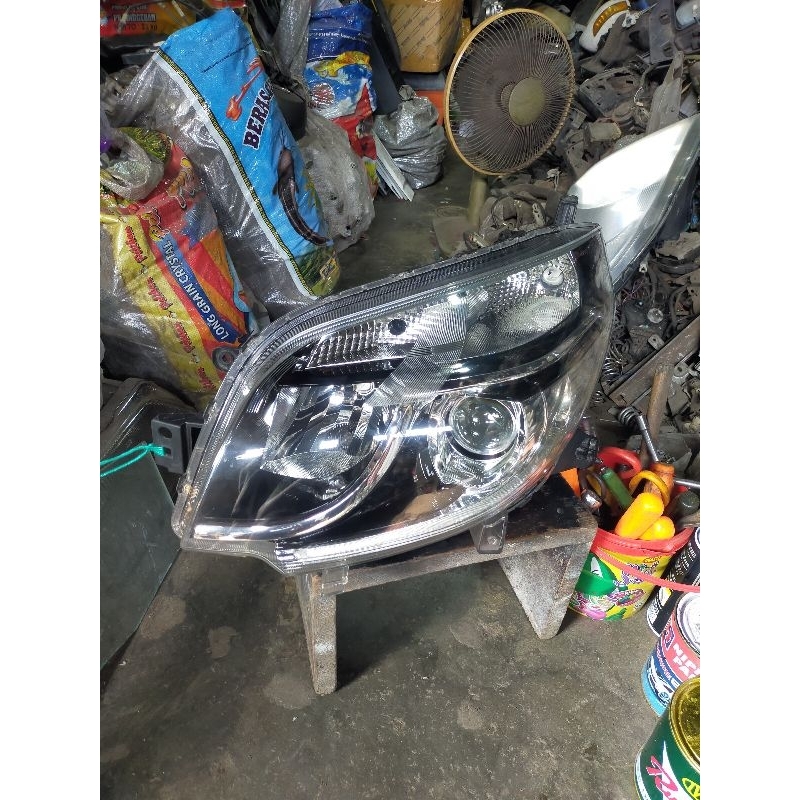 headlamp terios/rush 2016