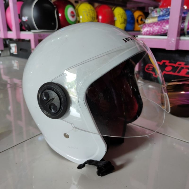 Kaca Helm Scoopy Lubang Kecil Baut Ring Visor Akrilik