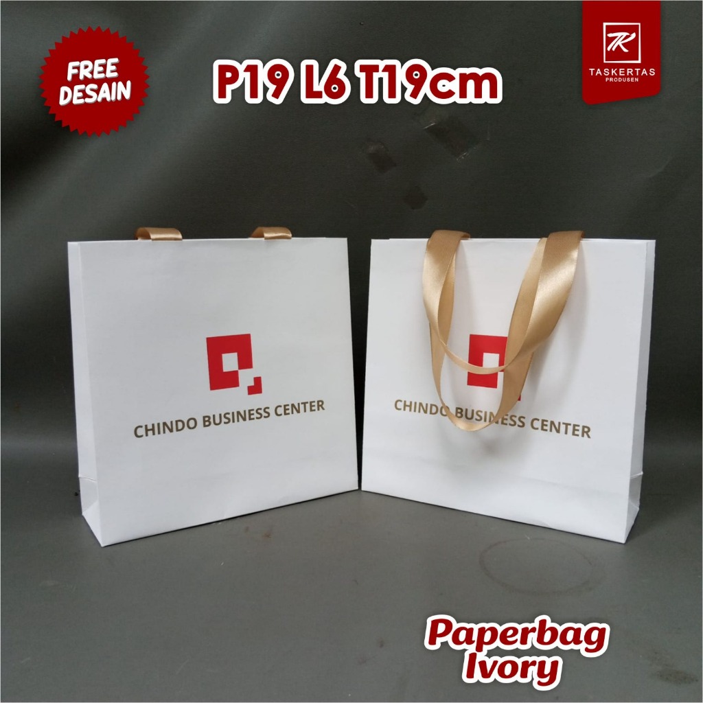 

Paper Bag Untuk Toko Warna Putih Dengan Sablon Free Desain