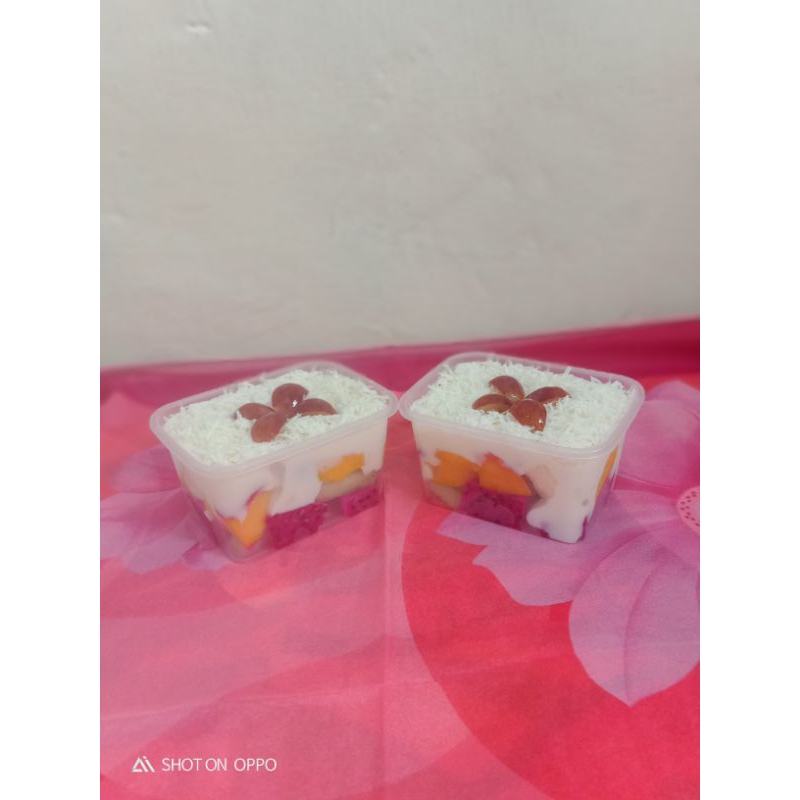 

salad buah 300 ml
