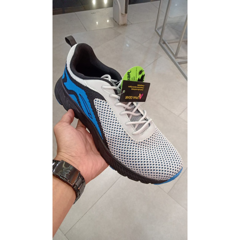 Sepatu Payless by LA GEAR Men