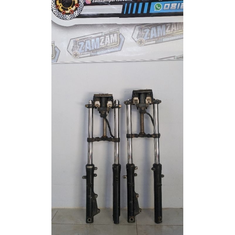 SKOK DEPAN TIGER REVO MEGAPRO ORIGINAL TIREV ORI