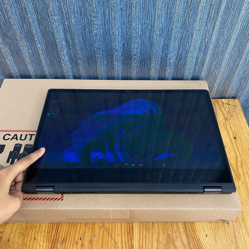 Lenovo Ideapad C340 2In1 Core i5-10210U Ram 8/512Gb Touch BERGARANSI